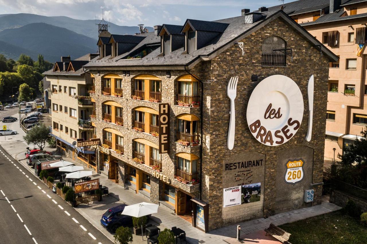 Hotel Restaurant Les Brases Sort Eksteriør billede